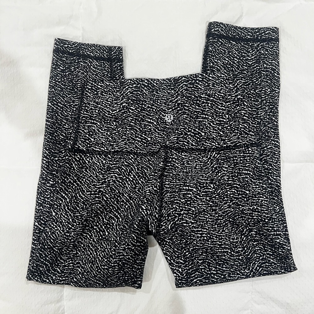Lululemon Leggings. Size 4